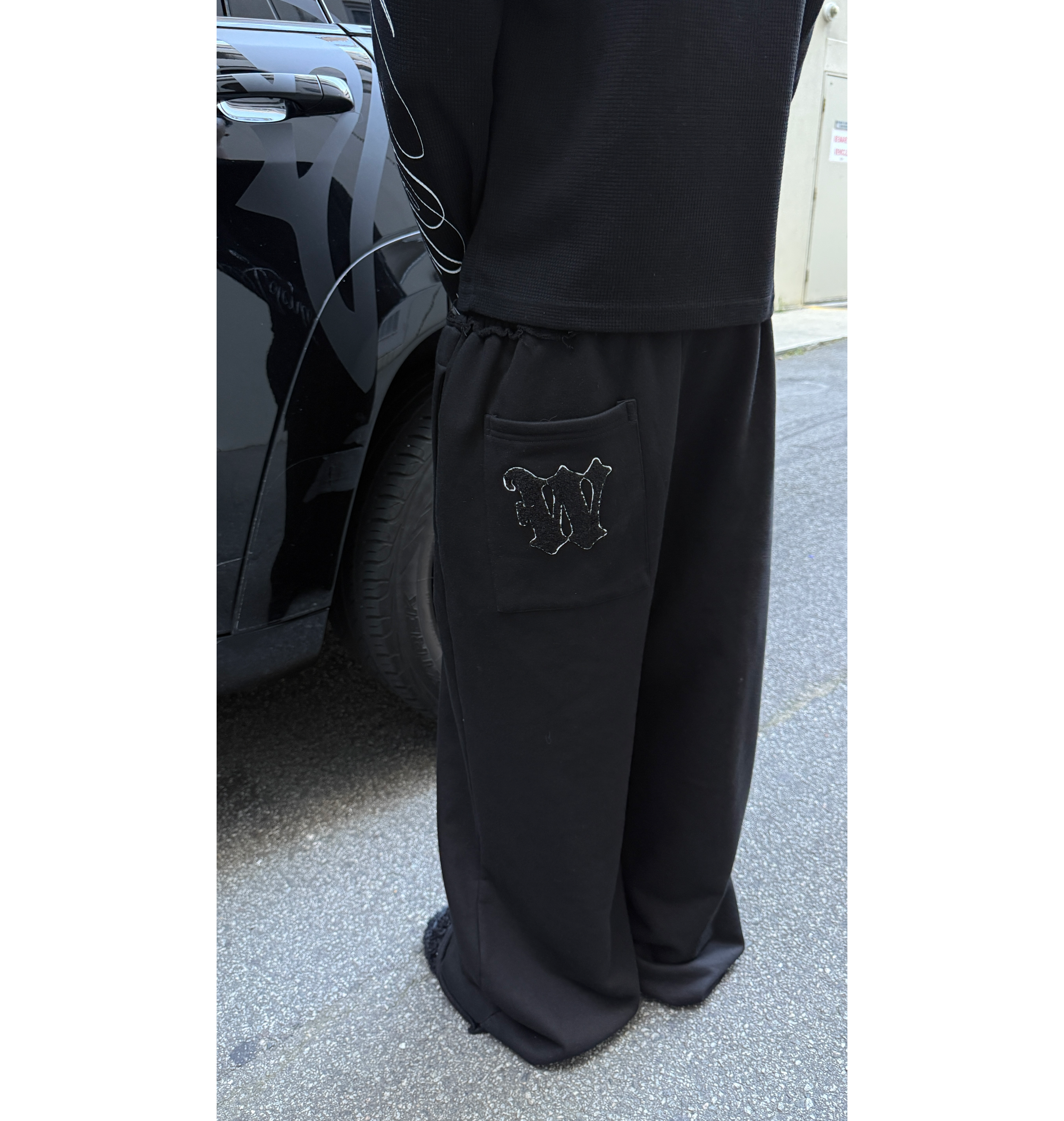 COZY SWEATPANTS - BLACK